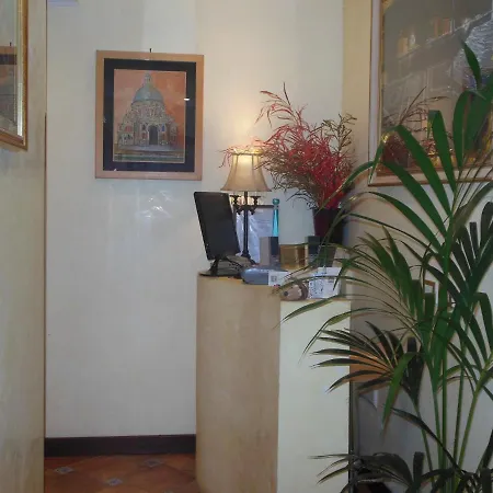 Maison d'hôtes Cariccio Guest House, In The Historic Center Of